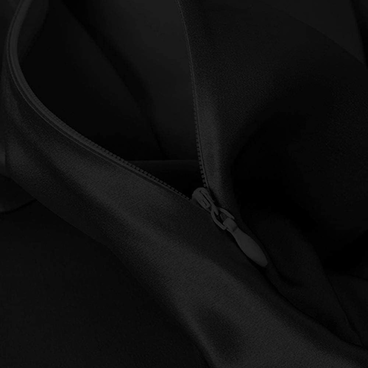 Black 22 Momme Mulberry Silk Pillowcase, Standard, Hidden Zip: image 6