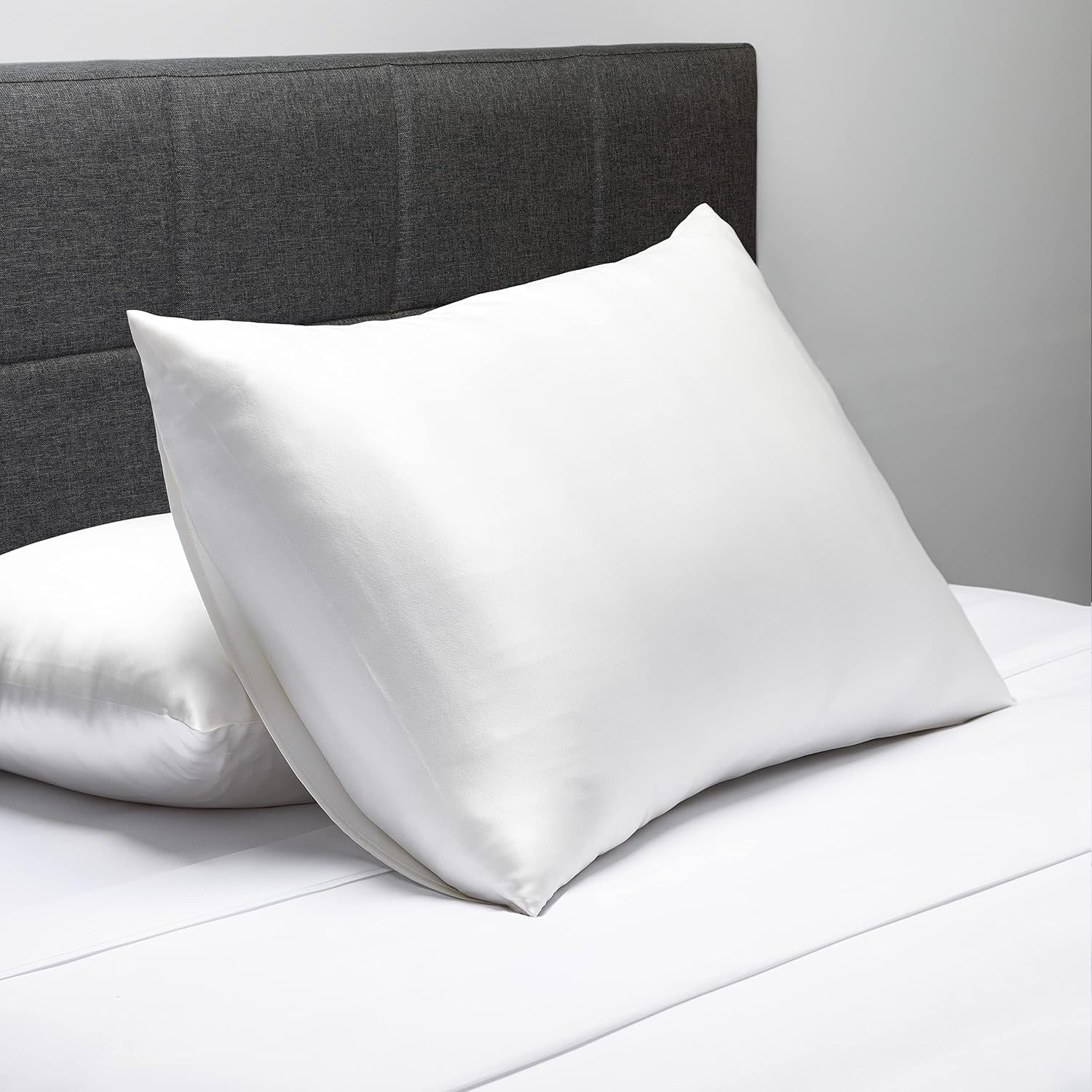 Undyed White 30 Momme Mulberry Silk Pillowcase (Standard): image 3