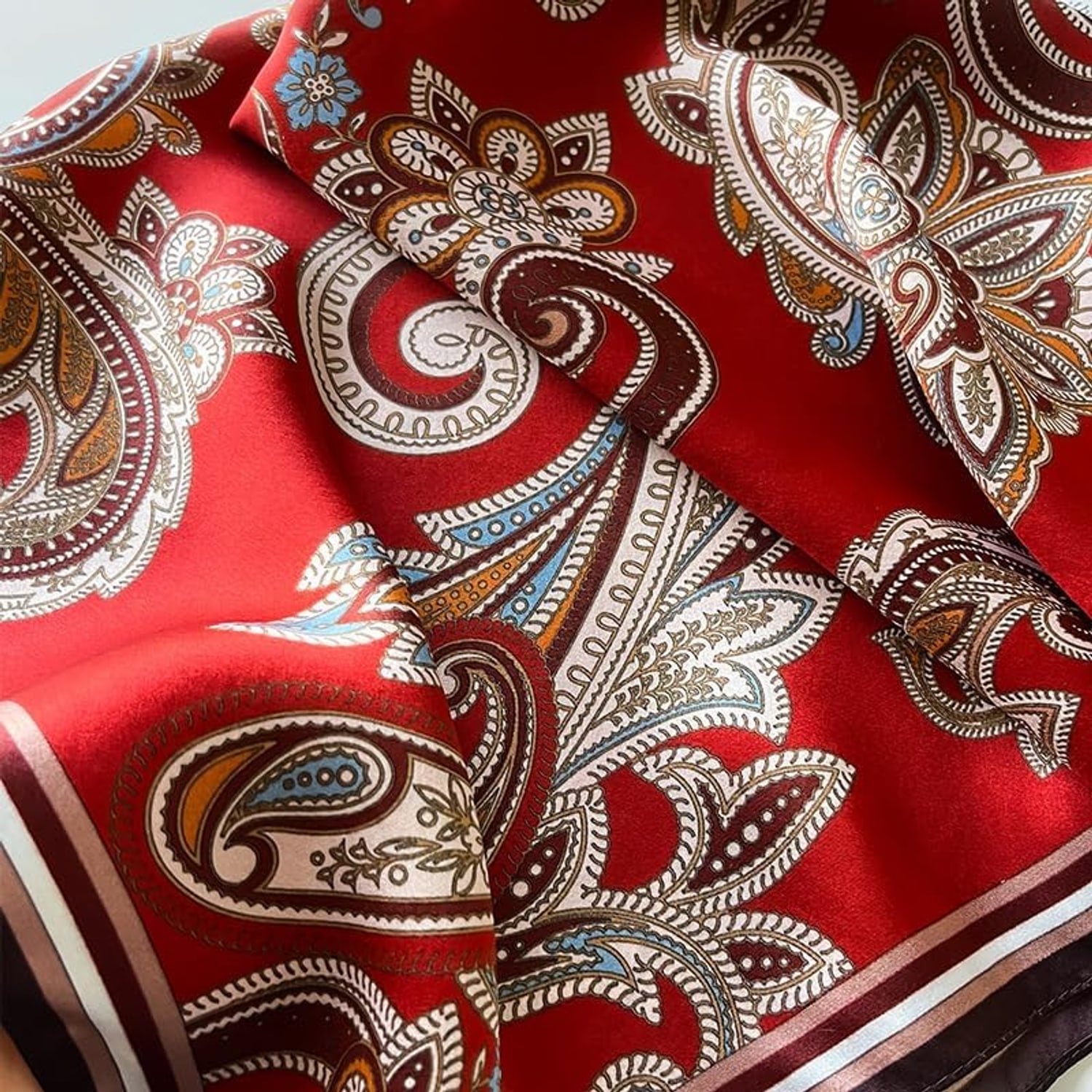 Printed Mulberry Silk Scarf 70cm: image 3